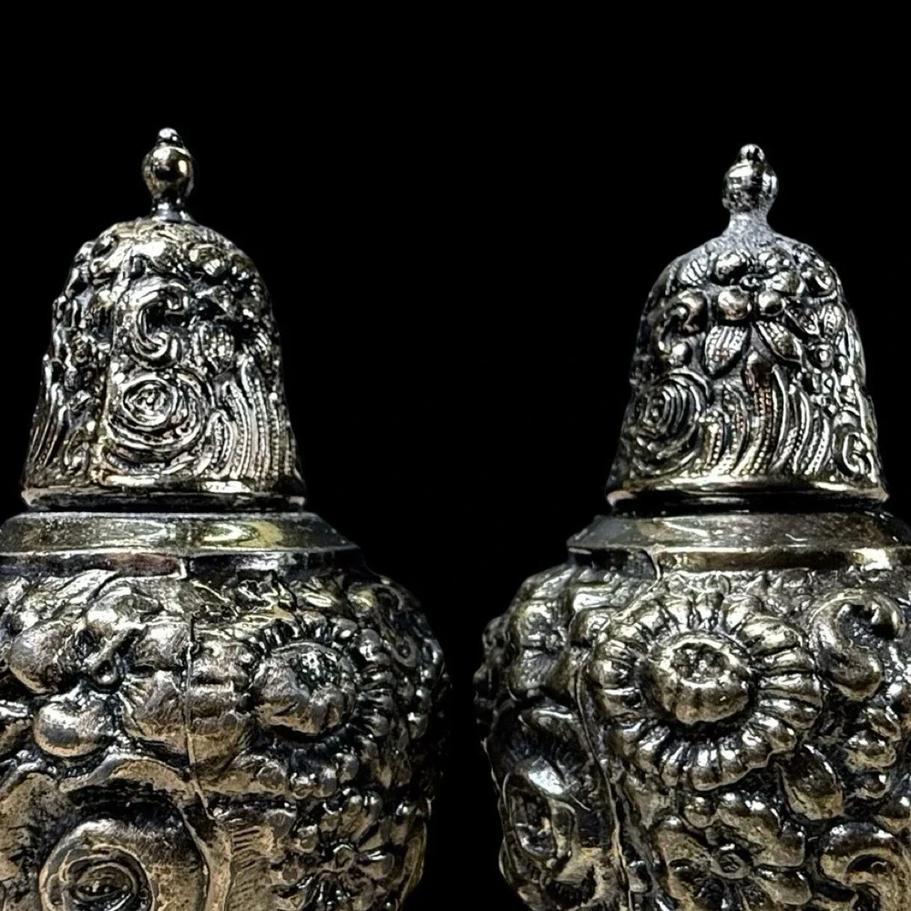 VTG Fancy Silver Plate Salt & Pepper Shakers W.B. Mfg Co.‎ Floral Pair
